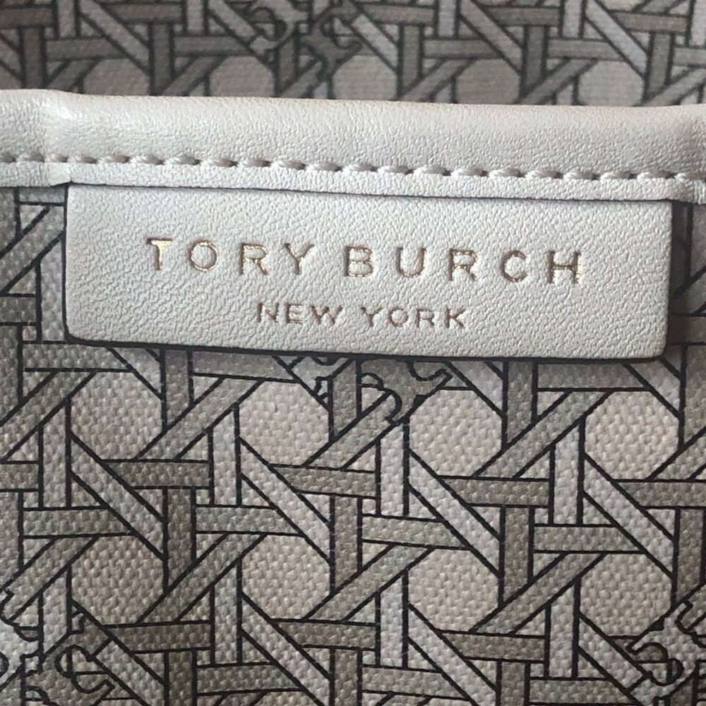 Tory Burch Small Ever Ready Zip Tote - Picture 6 of 8